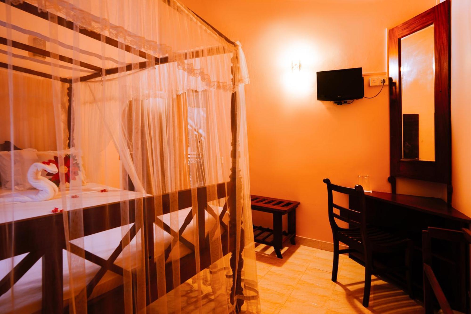Frangipani Motel Galle Ngoại thất bức ảnh
